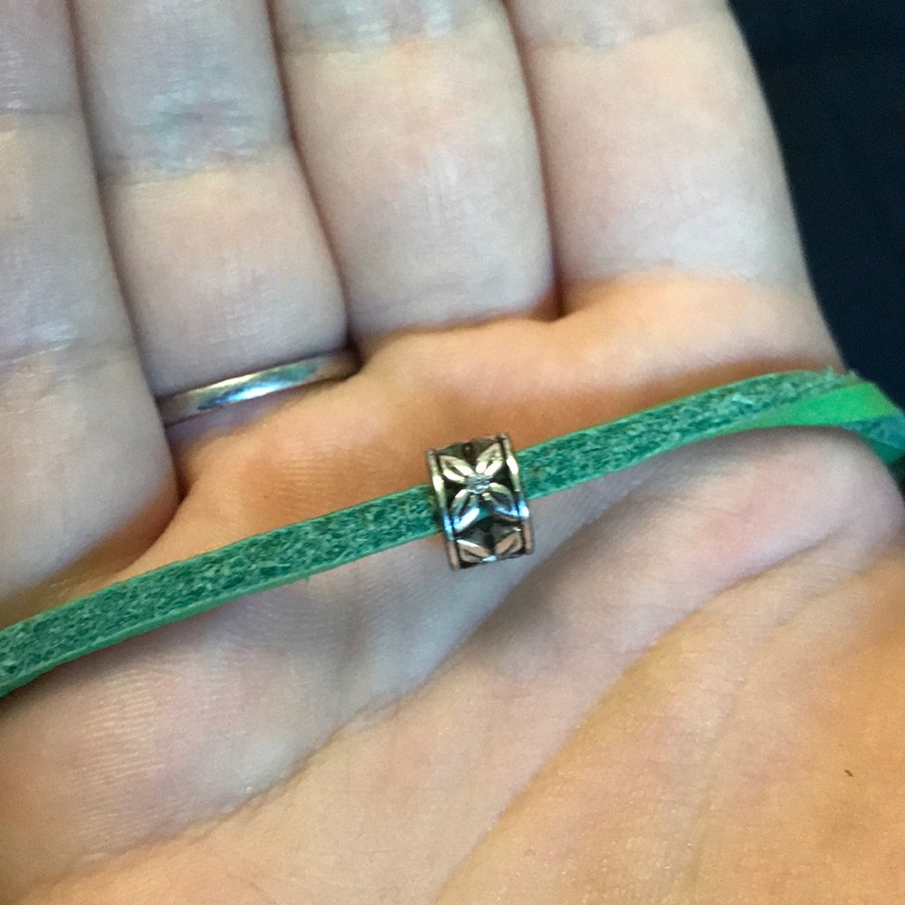 Brighton Bead